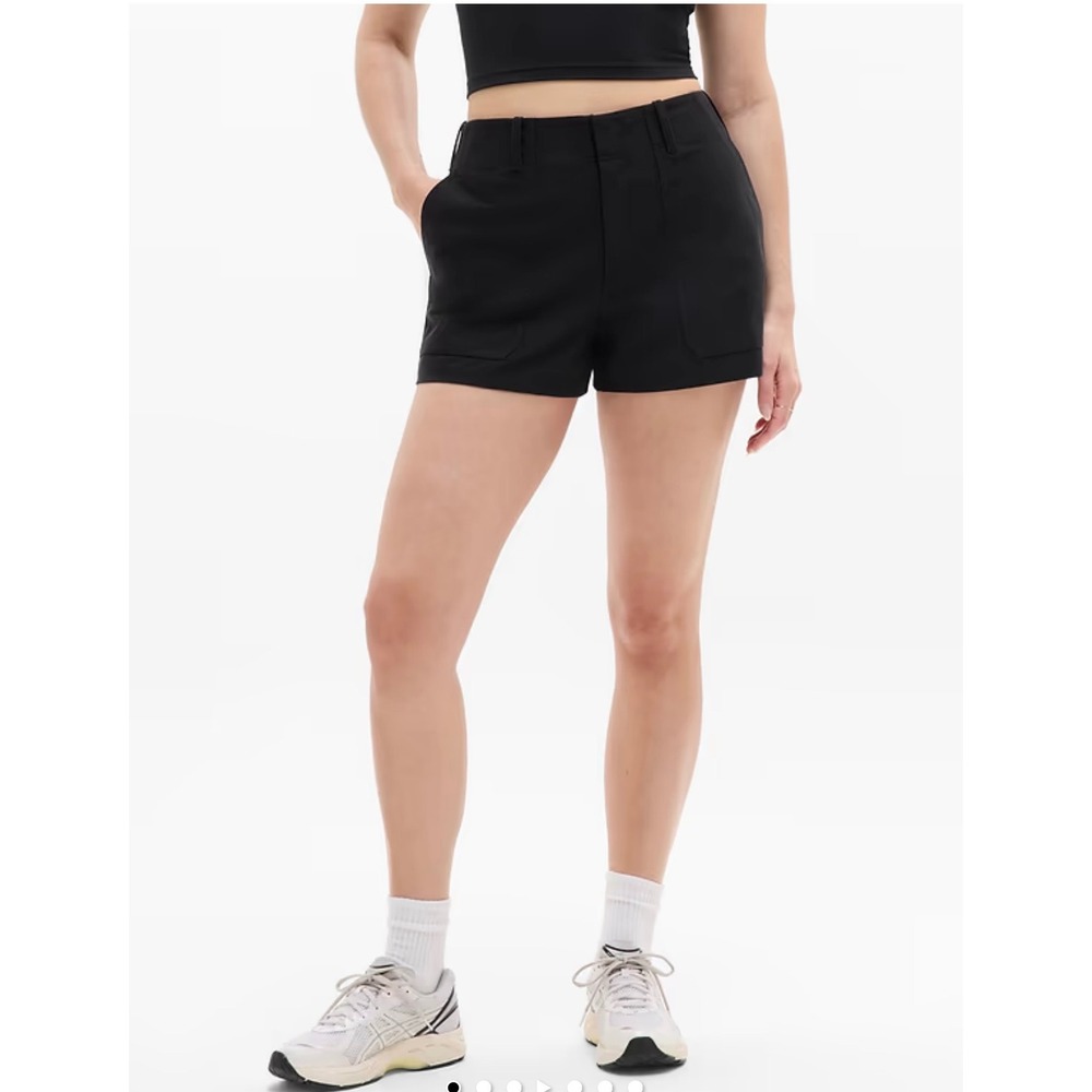 Athleta Skyline High Rise Tailored Shorts Black 587818 Size 10 Womens